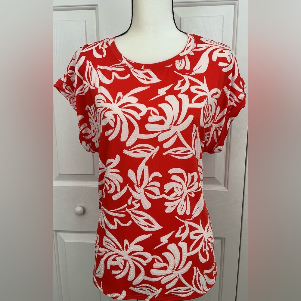 Joie de vivre orange and white abstract top
